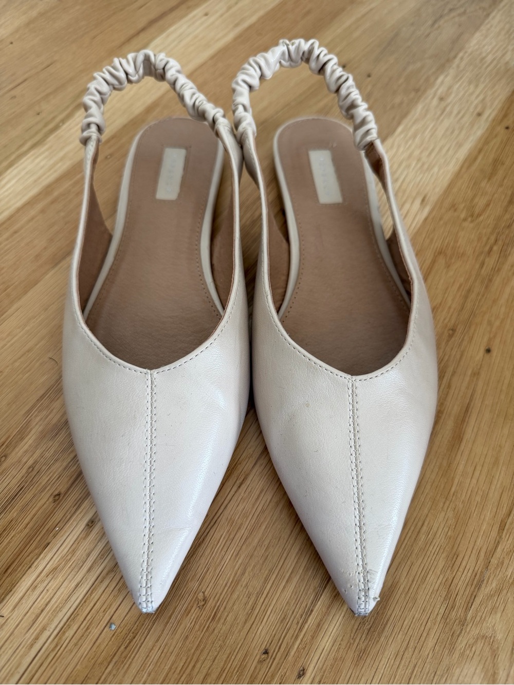 Topshop Pointed Toe Slingback Flats in Cream
